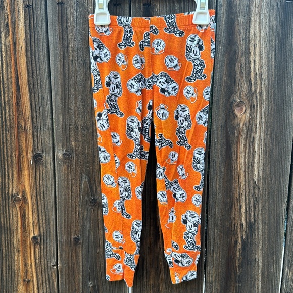 Posh Peanut Disney Mickey Halloween Long Sleeve Pajamas - Picture 12 of 17